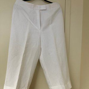LIKE NEW: SIZE 12 ANNE KLEIN WHITE, WIDE LEG, CROPPED PANTS
